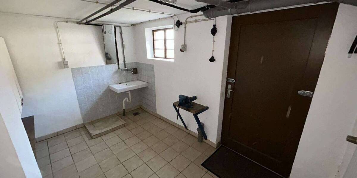 Einfamilienhaus Marsberg Niedermarsberg - 5 Zimmer, 137 m&sup2;, 260.000&euro; | Angebot:25928324