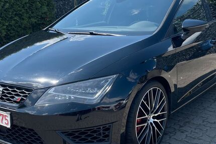 Seat Leon 123.600 km 14.000 &euro; Verl 33415