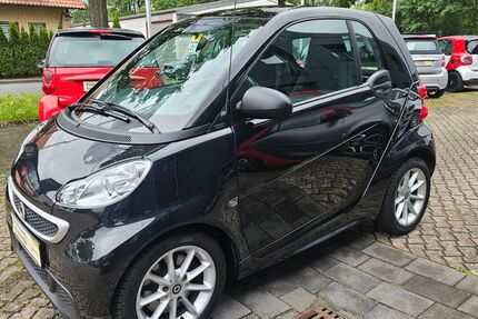 Smart ForTwo 23.350 km 9.290 &euro; Bad Lippspringe 33175
