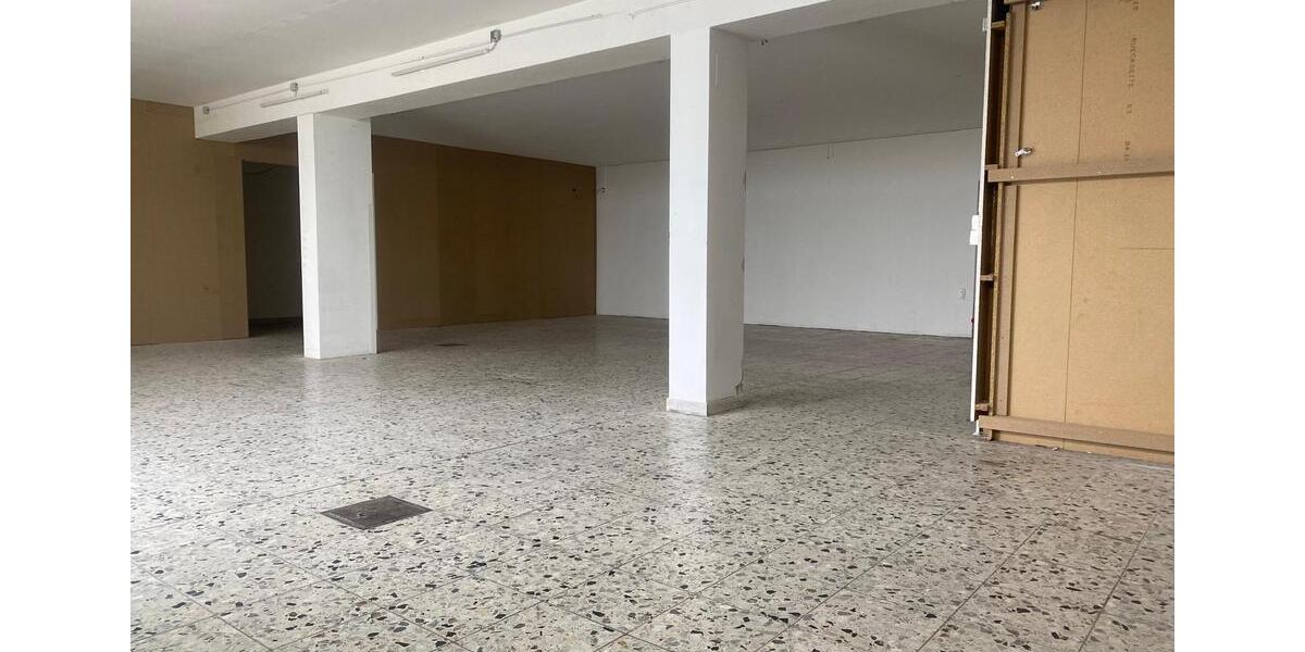 Gewerbeobjekt Augustdorf - 1.500&euro; | Angebot:22417834