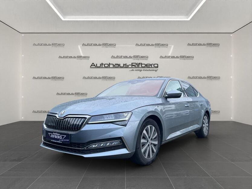 Skoda Superb 61.000 km 23.890 € Detmold 32758