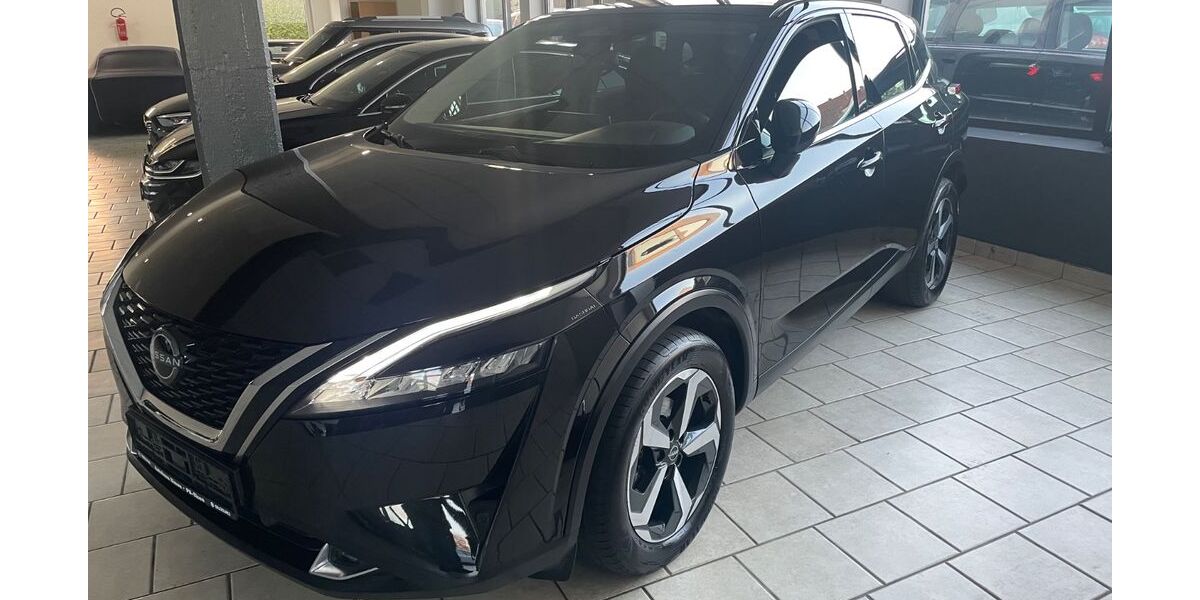 Nissan Qashqai 36.000 km 24.999 € Detmold 32756