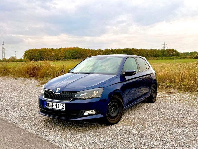 Skoda Fabia 15.700 km 10.700 € Paderborn 33106