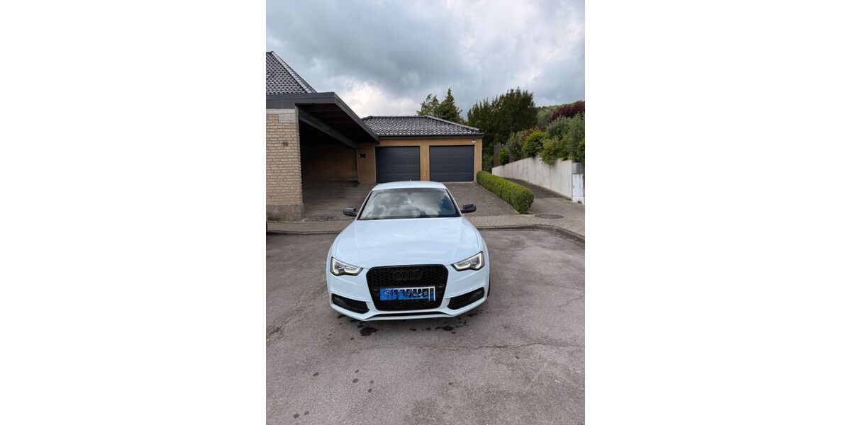 Audi A5 228.000 km 13.300 &euro; Bad Driburg 33014