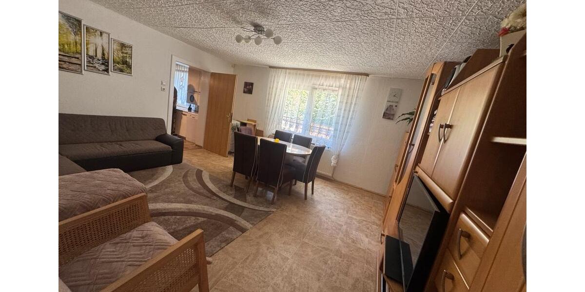 Einfamilienhaus Altenbeken - 3 Zimmer, 100 m&sup2;, 1.000&euro; | Angebot:27615066