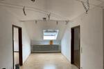 Dachgeschoßwohnung Horn-Bad Meinberg Bad Meinberg - 3 Zimmer, 90 m&sup2;, 680&euro; | Angebot:26182178