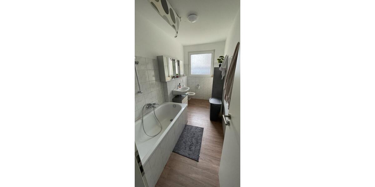 Erdgeschoßwohnung Büren - 3 Zimmer, 76 m&sup2;, 135.000&euro; | Angebot:27192592