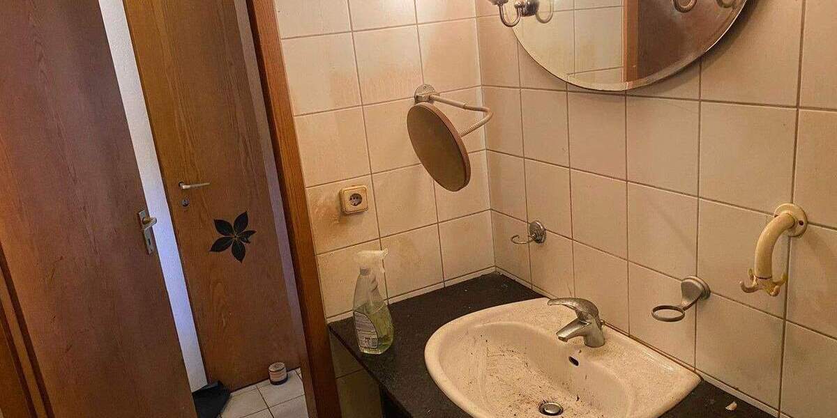 Doppelhaushälfte Steinheim - 5 Zimmer, 91 m&sup2;, 125.000&euro; | Angebot:25805197