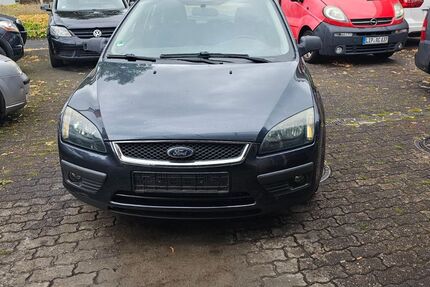 Ford Focus 274.000 km 550 &euro; Detmold 32756