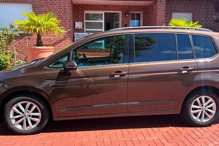 VW Touran 191.173 km 9.999 &euro; Schloß-Holte 33758