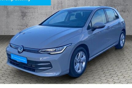 VW Golf 8.480 km 25.990 &euro; Bad Driburg 33014