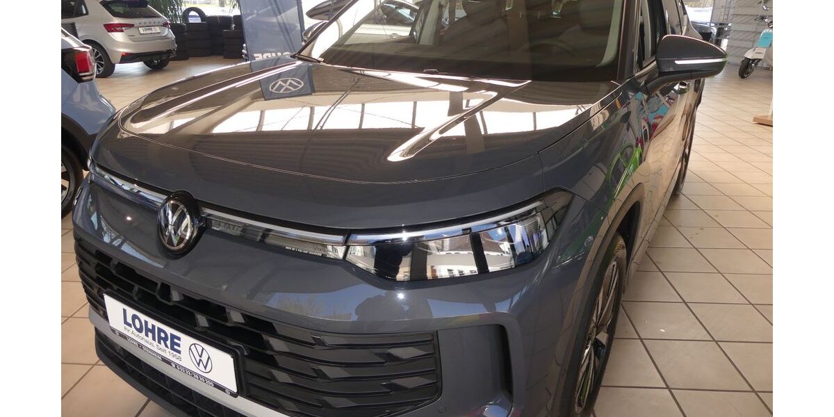 VW Tayron 11.200 km 44.990 € Steinheim 32839