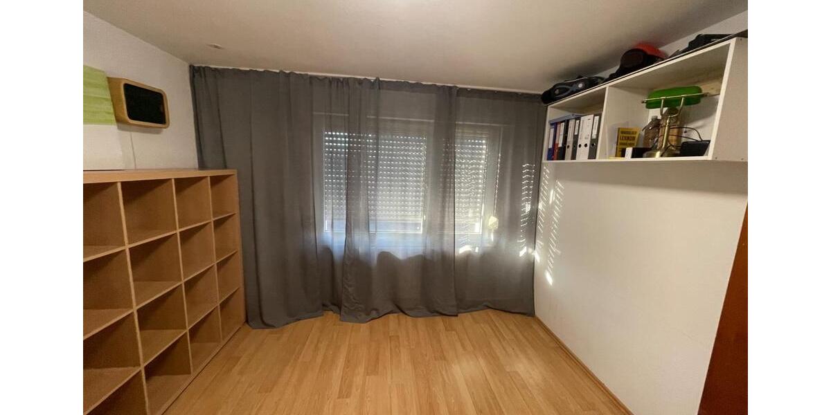 Etagenwohnung Paderborn - 3 Zimmer, 85 m&sup2;, 900&euro; | Angebot:26315044