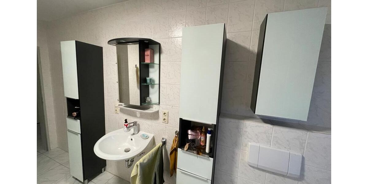 Helle 3-Zimmer-Wohnung mit Balkon&Stellplatz 3 zimmer