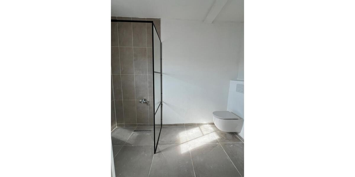 Etagenwohnung Brakel - 3.5 Zimmer, 90 m&sup2;, 550&euro; | Angebot:27594703