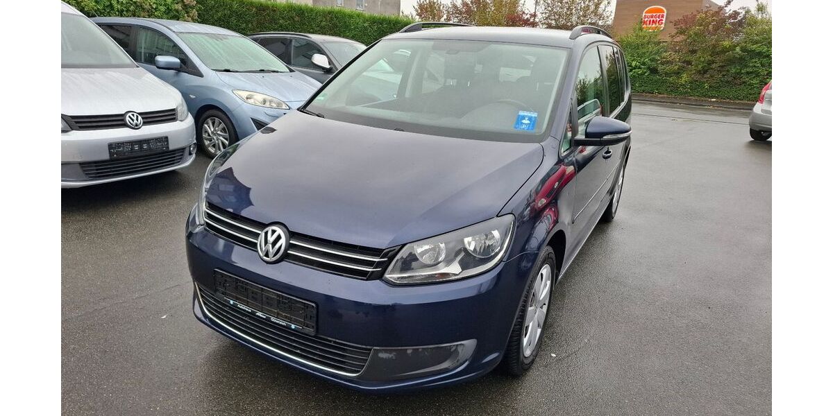 VW Touran 193.000 km 5.499 &euro; Paderborn 33100