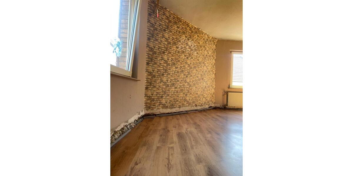 Dachgeschoßwohnung Willebadessen - 2 Zimmer, 55 m&sup2;, 300&euro; | Angebot:26690868