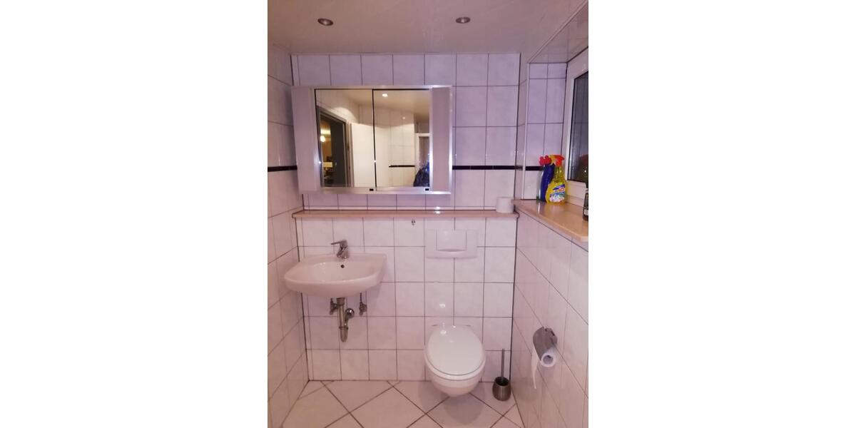 Etagenwohnung Brakel - 1.5 Zimmer, 45 m&sup2;, 300&euro; | Angebot:26396512