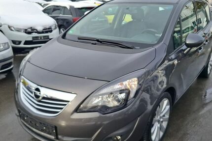 Opel Meriva 84.000 km 6.499 &euro; Paderborn 33100