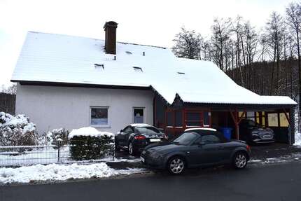 Haus zum Kaufen in Bad Driburg 259.000 € 220 m² 11 zimmer