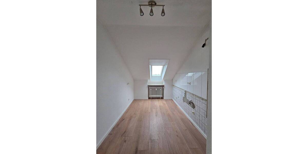 Etagenwohnung Paderborn Schloß Neuhaus - 3 Zimmer, 56 m&sup2;, 500&euro; | Angebot:26451242
