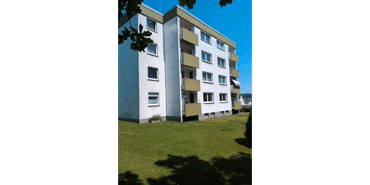 Etagenwohnung Bad Driburg - 3 Zimmer, 82 m&sup2;, 169.000&euro; | Angebot:27191018
