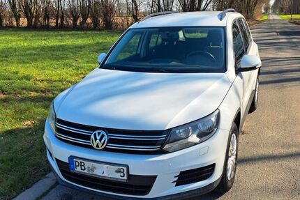 VW Tiguan 132.000 km 8.900 &euro; Paderborn 33100