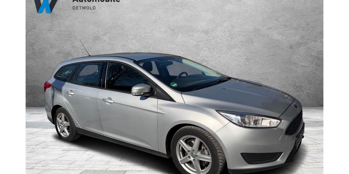 Ford Focus 95.000 km 6.499 &euro; Detmold 32758
