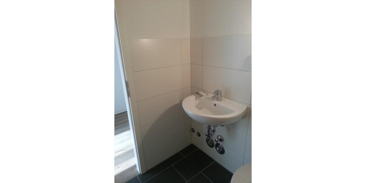 Dachgeschoßwohnung Paderborn - 3 Zimmer, 77 m&sup2;, 750&euro; | Angebot:26476688