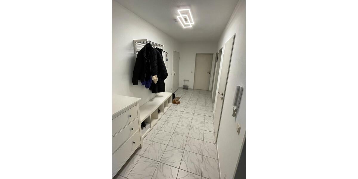 Helle 3-Zimmer-Wohnung mit Balkon&Stellplatz 3 zimmer