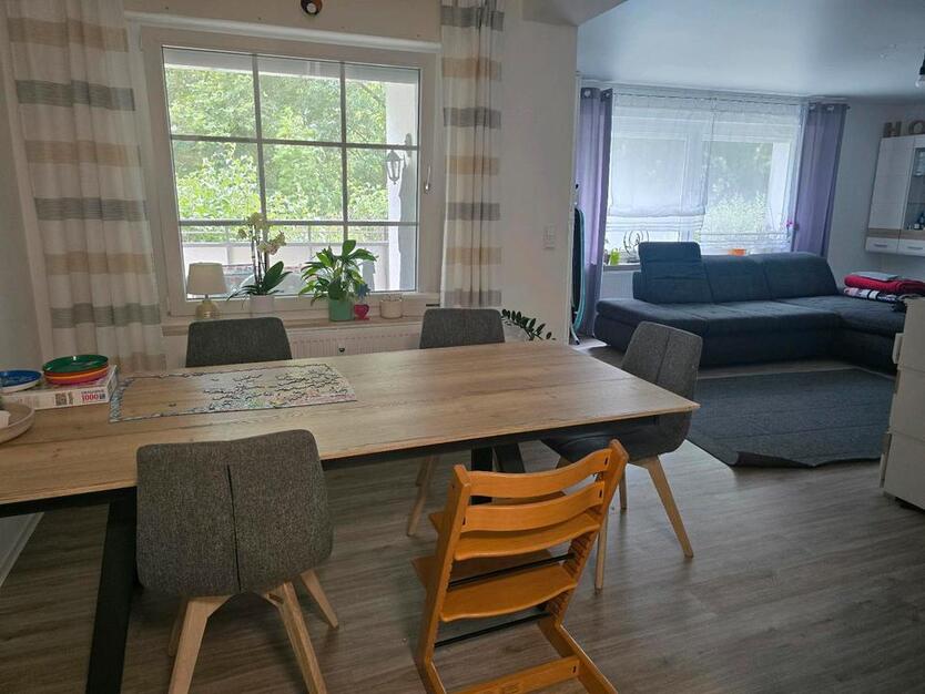 renovierte Erdgeschoßwohnung inkl. TG-Stellplatz