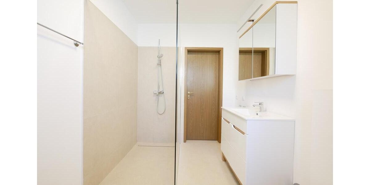 Erdgeschoßwohnung Bad Lippspringe - 2 Zimmer, 65 m&sup2;, 580&euro; | Angebot:26420228
