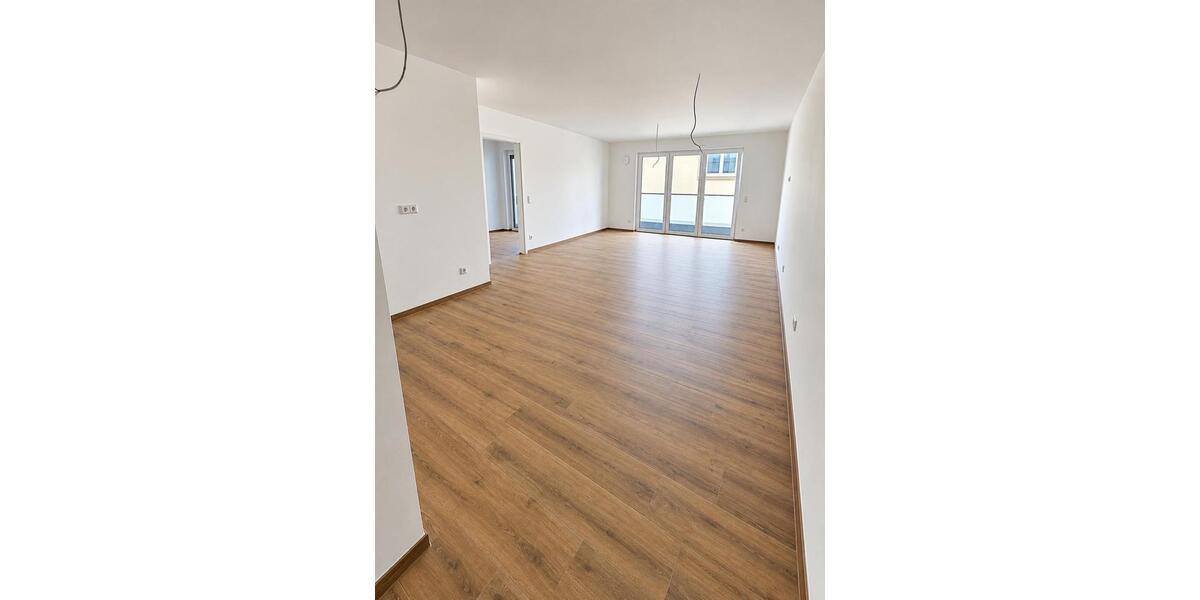 Etagenwohnung Bad Lippspringe - 3 Zimmer, 97 m&sup2;, 1.450&euro; | Angebot:27626215