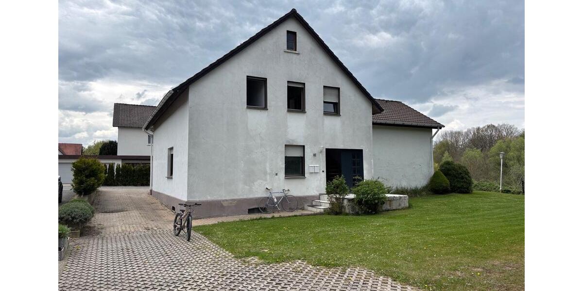 Mehrfamilienhaus, Wohnhaus Detmold Hiddesen - 7 Zimmer, 170 m&sup2;, 220.000&euro; | Angebot:26689203