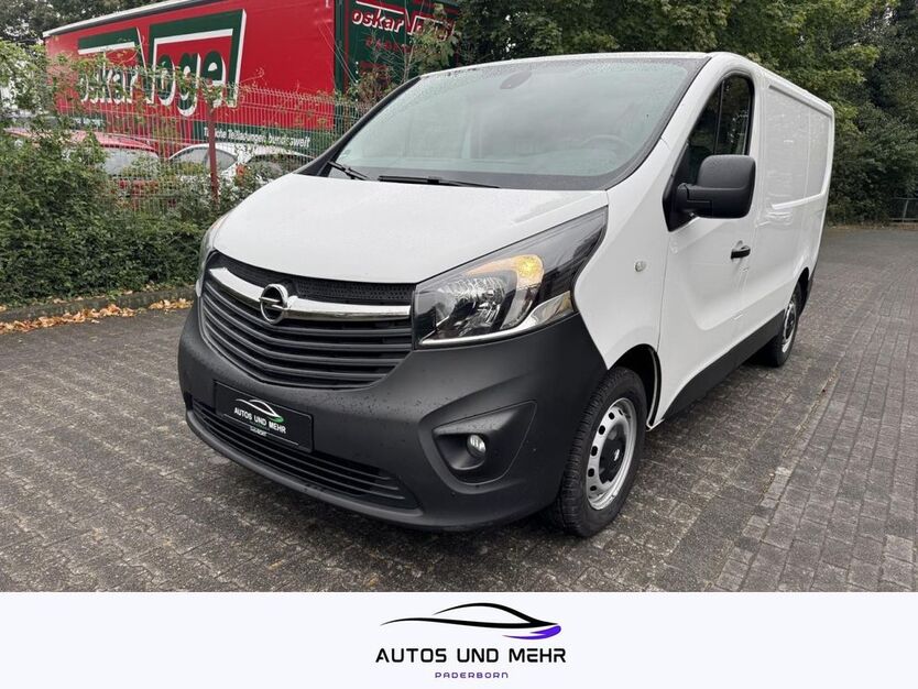 Opel Vivaro 100.000 km 10.999 € Paderborn 33100