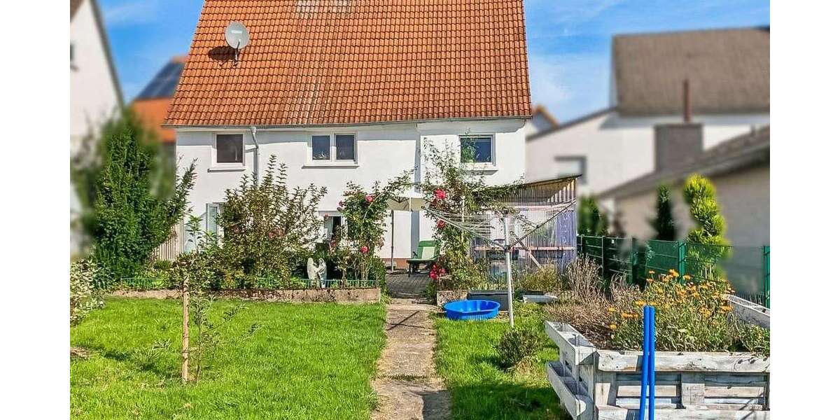 Einfamilienhaus Brakel - 9 Zimmer, 157 m&sup2;, 129.000&euro; | Angebot:25790006