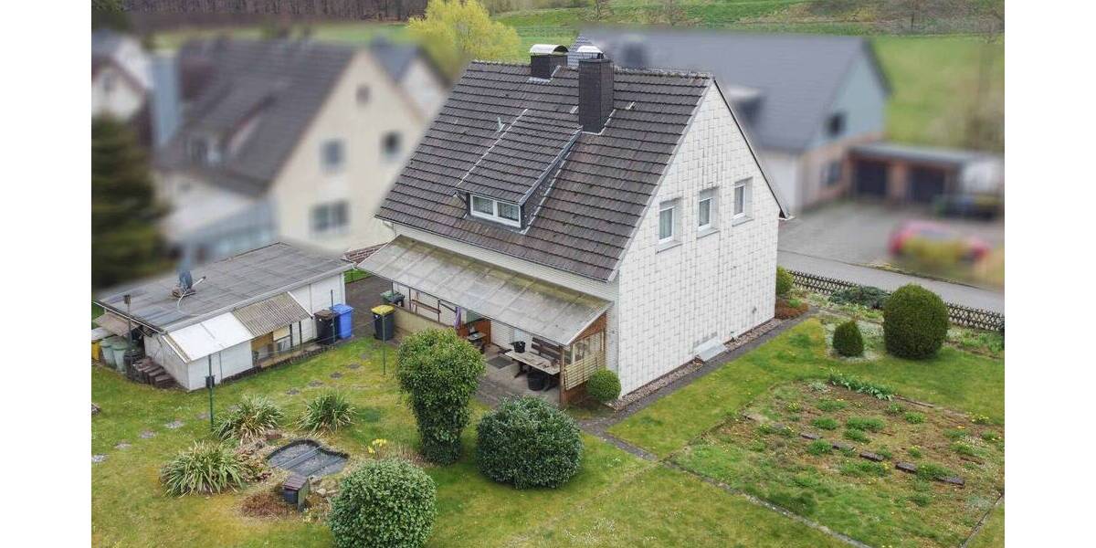 Einfamilienhaus Bad Driburg Siebenstern - 7 Zimmer, 175.000&euro; | Angebot:26275612