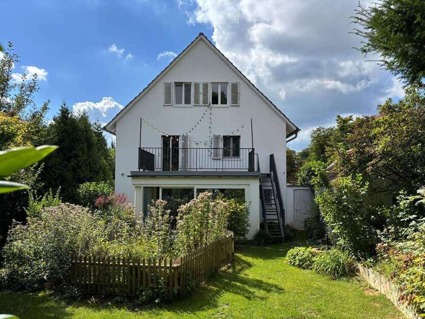 Haus zum Kaufen in Bielefeld 1.250.000 € 213 m² 8 zimmer