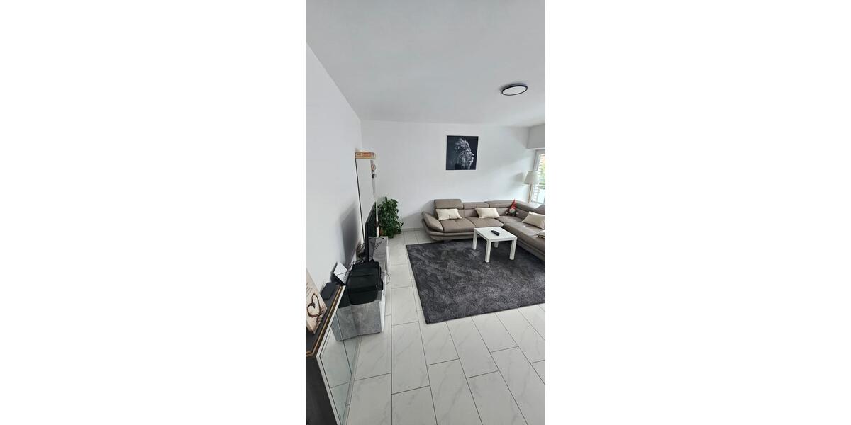 Etagenwohnung Paderborn Neuenbeken - 3 Zimmer, 92 m&sup2;, 1.100&euro; | Angebot:27623744