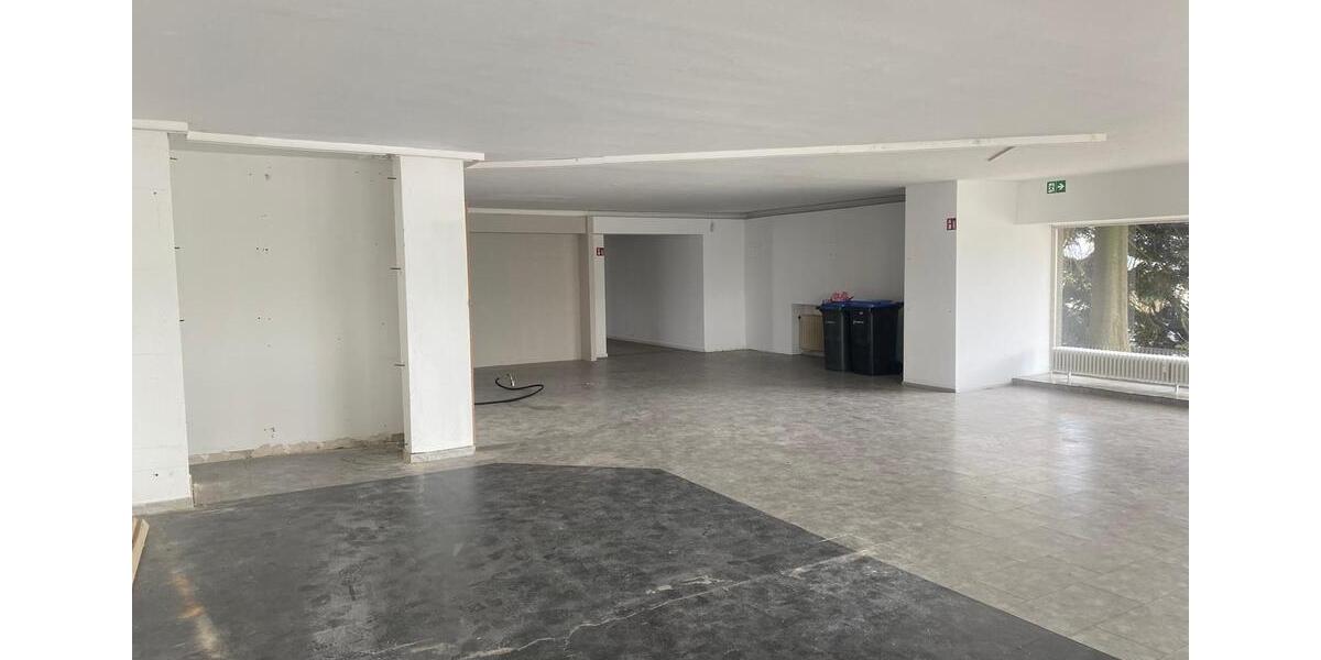 Gewerbeobjekt Augustdorf - 1.500&euro; | Angebot:22417834