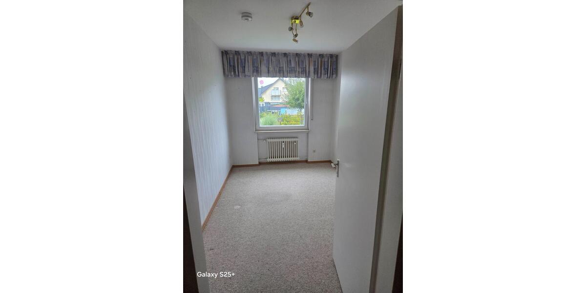 Erdgeschoßwohnung Paderborn - 3 Zimmer, 83 m&sup2;, 706&euro; | Angebot:27540229