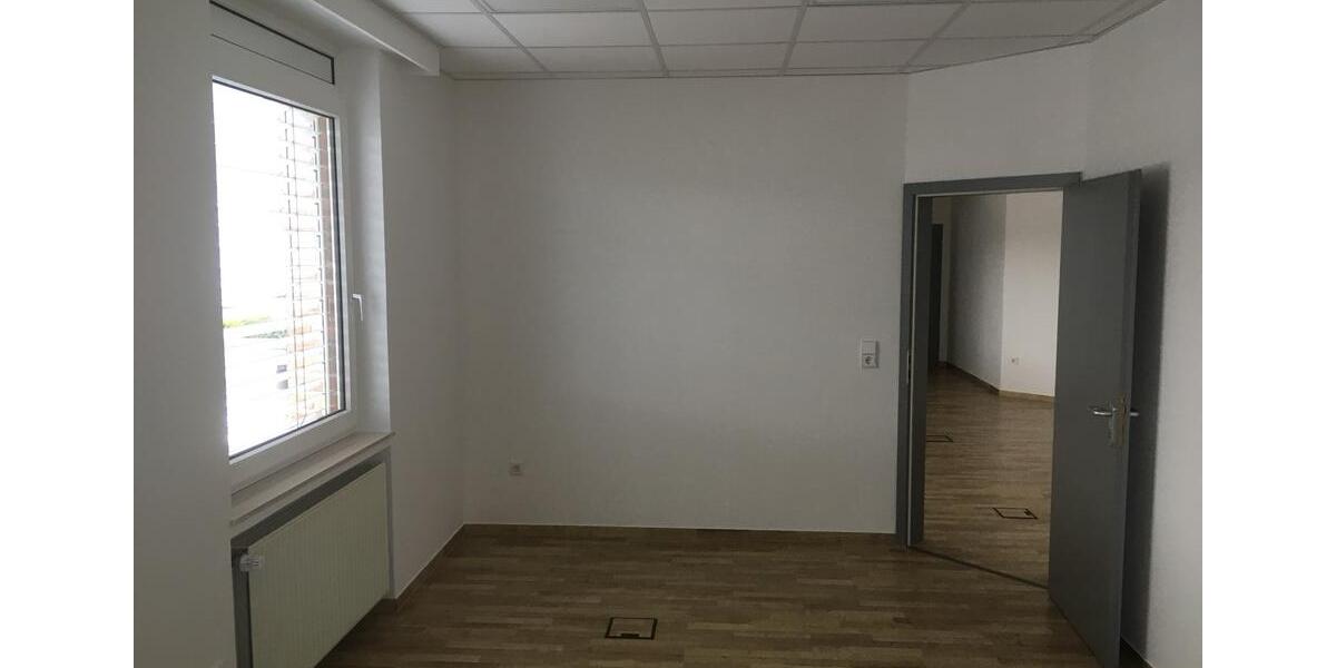 Gewerbeobjekt Schloß Holte-Stukenbrock Stukenbrock - 1.125&euro; | Angebot:26445618