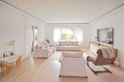 Haus zum Kaufen in Detmold 670.000 € 171 m² 5 zimmer