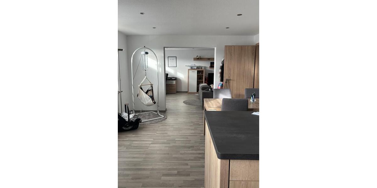 Einfamilienhaus Marsberg - 4 Zimmer, 180 m&sup2;, 1.300&euro; | Angebot:27615858