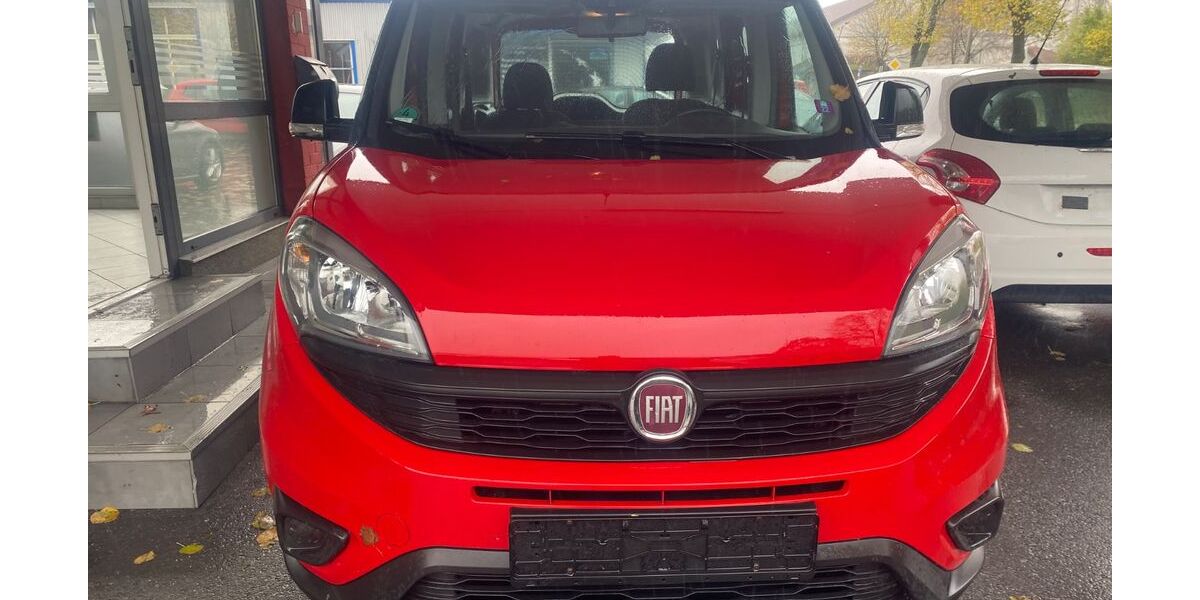 Fiat Doblo 210.000 km 4.490 € Oerlinghausen 33813