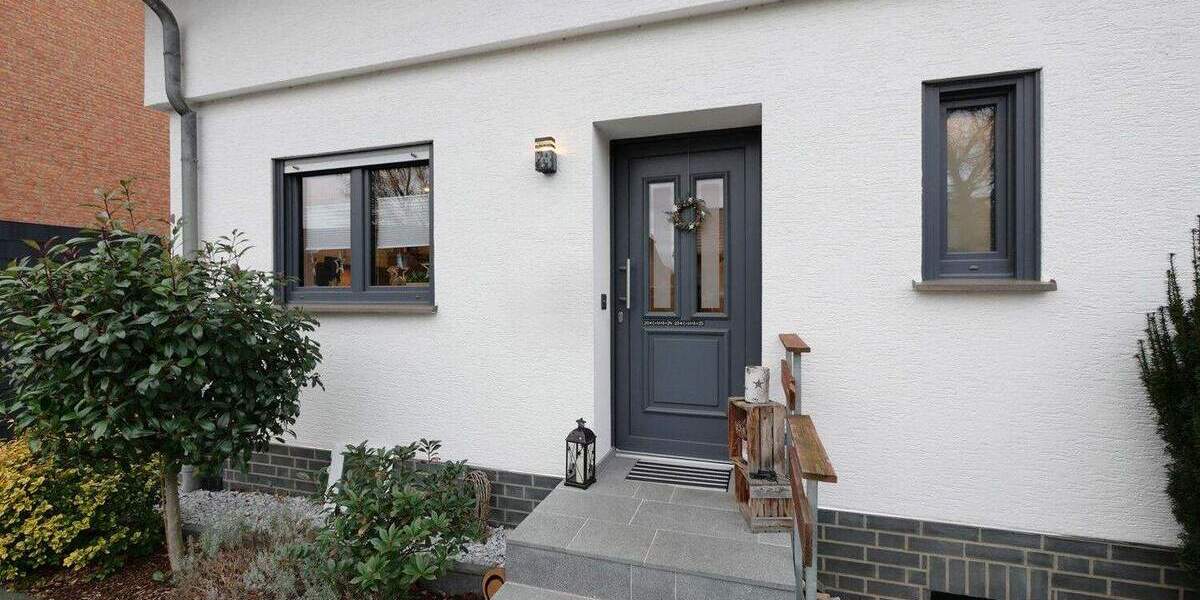 Familienfreundliche Doppelhaushälfte in Top Lage von Elsen 4 zimmer