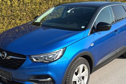 Opel Grandland (X) 111.000 km 15.490 &euro; Rietberg 33397