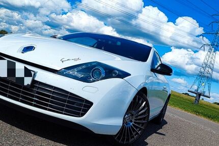 Renault Laguna 201.760 km 8.500 &euro; Paderborn 33100