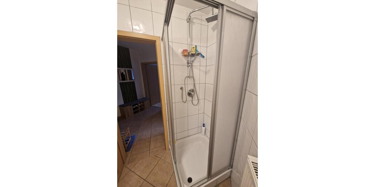 Dachgeschoßwohnung Paderborn Univiertel - 2 Zimmer, 42 m&sup2;, 390&euro; | Angebot:25396077