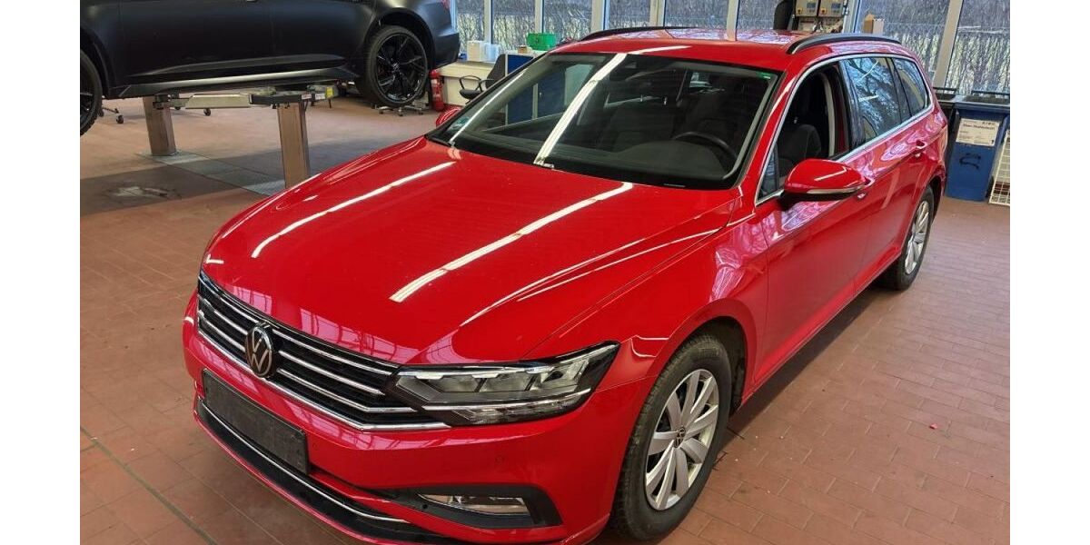 VW Passat 71.191 km 22.740 &euro; Schloß Holte-Stukenbrock 33758